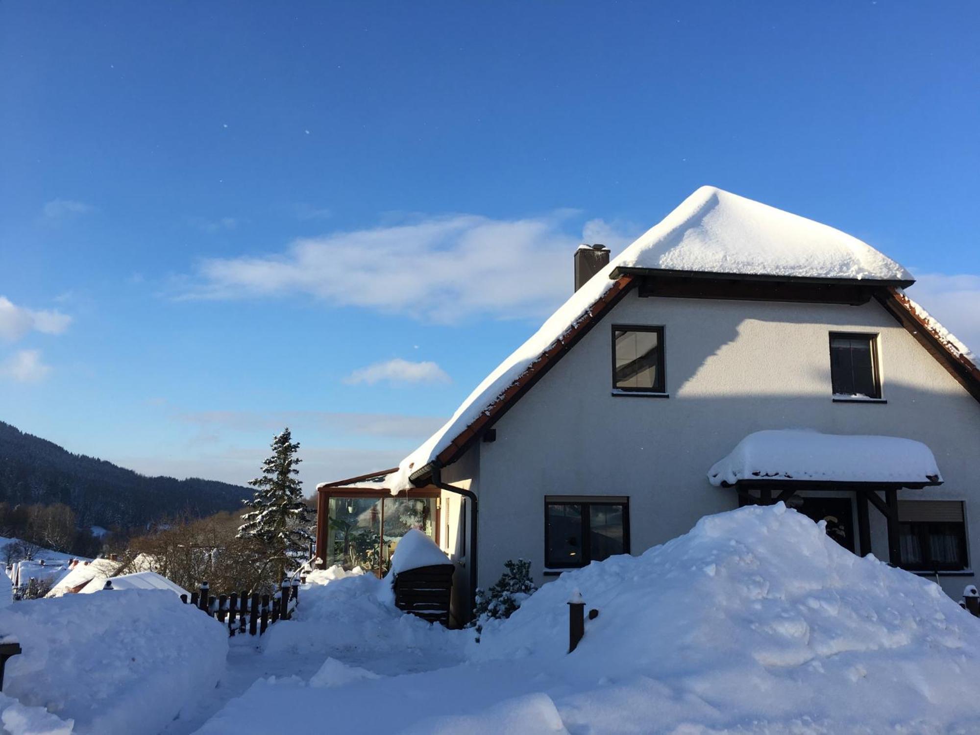 Ferienwohnung Rennsteigblick Suhl Exterior photo